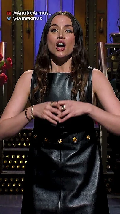 Ana de Armas en Saturday Night Live